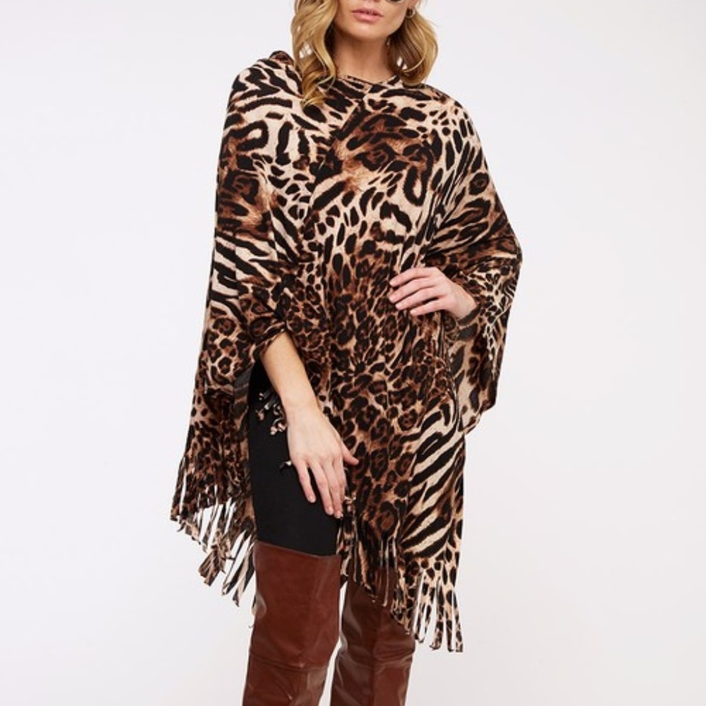 ANIMAL PRINT PONCHO - Picture 2 of 4